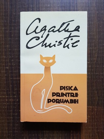 Agatha Christie – Pisica printre porumbei