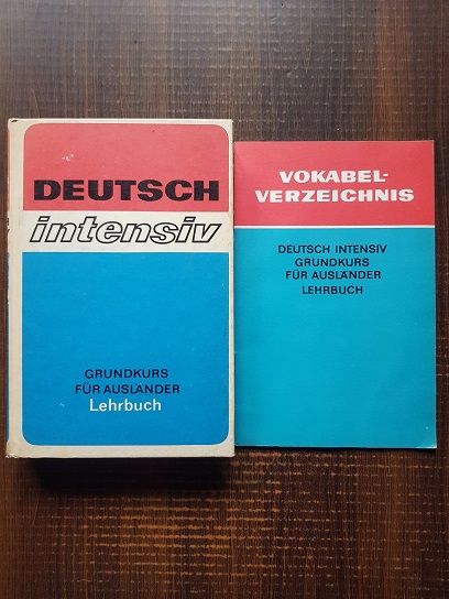 Deutsch Intensiv. Lehrbuch + Vocabular (1975, editie cartonata)