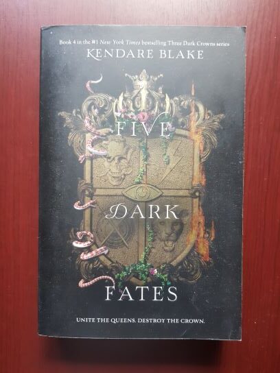Kendare Blake – Five dark fates