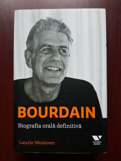 Laurie Woolever – Bourdain. Biografia orala definitiva