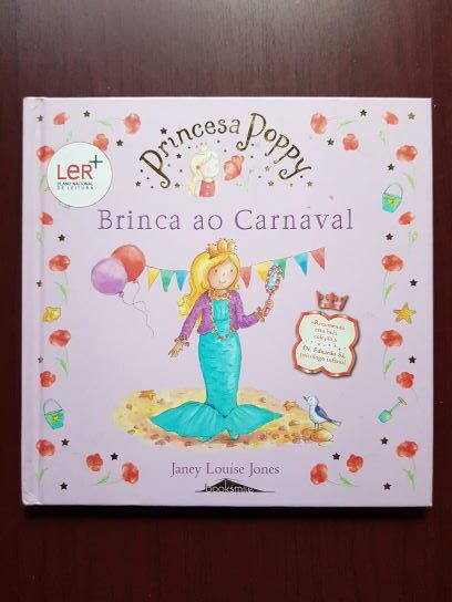 Janey Louise Jones – Princesa Poppy. Brinca ao Carnaval